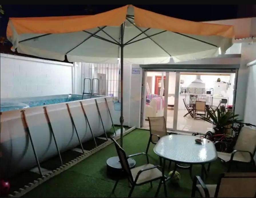 Acogedor Loft A 30 Minutos De La Playa Y Montana Appartement Lebrija Buitenkant foto