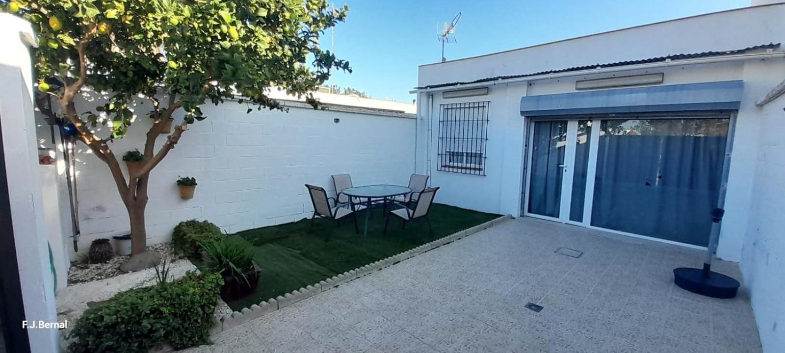 Acogedor Loft A 30 Minutos De La Playa Y Montana Appartement Lebrija Buitenkant foto